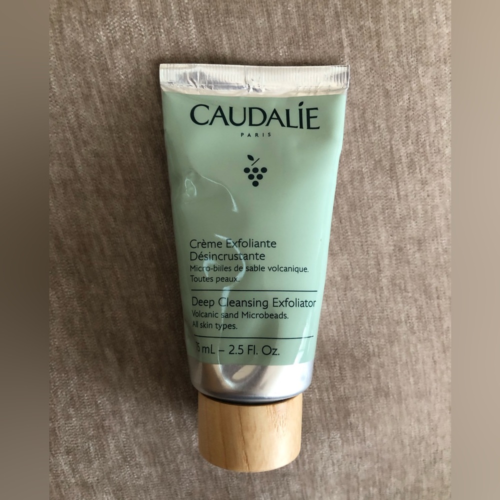 Caudalie  Deep Exfoliating Cleanser 2.5oz / 75ml